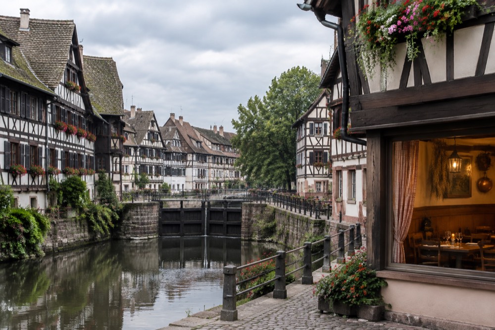 A winstub dining room with wooden tables and traditional Alsatian decor in Strasbourg